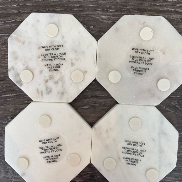 4 Coasters - Picture 6 of 8